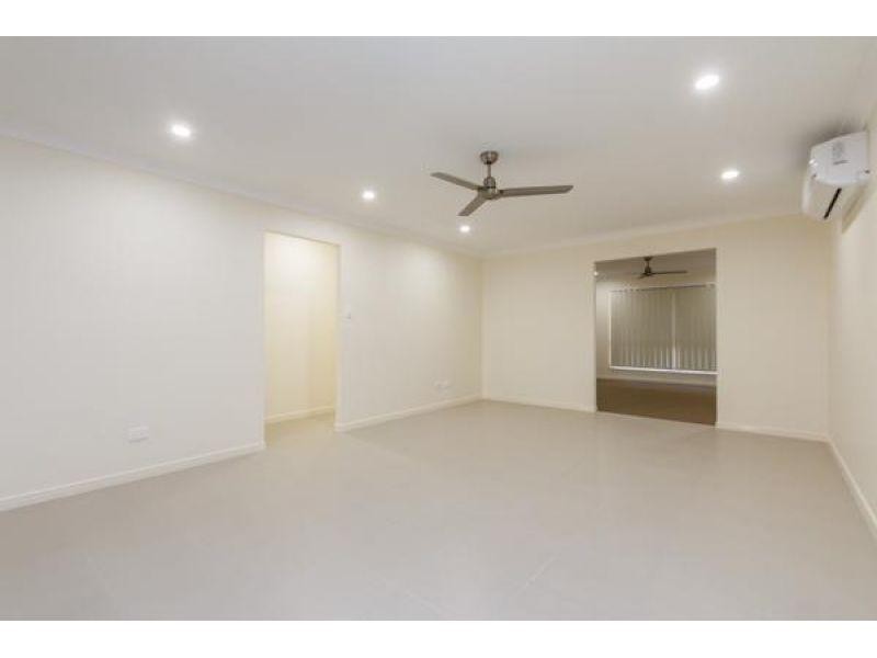 22 Greenhaven Circuit, Narangba QLD 4504