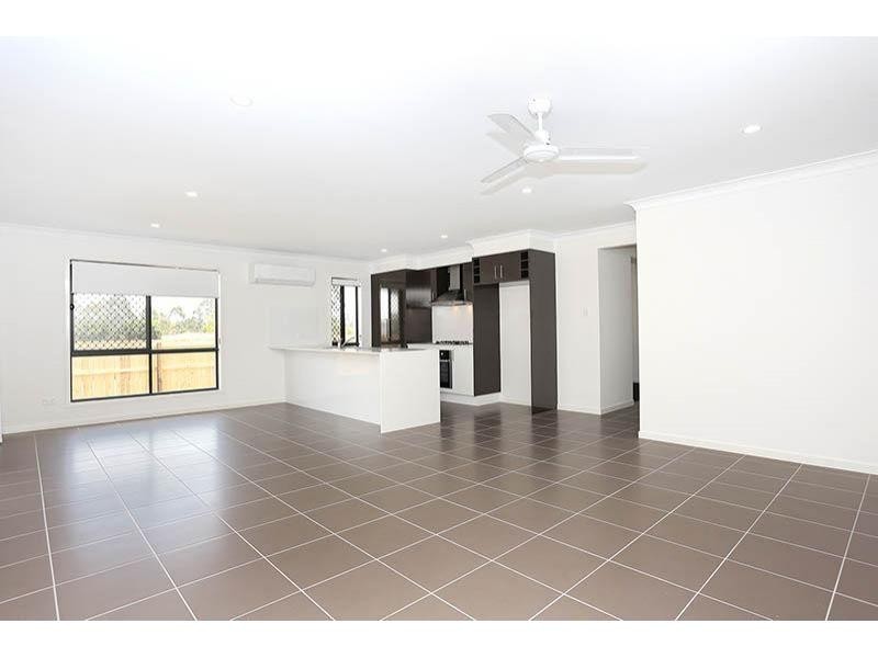 42 Greenhaven Circuit, Narangba QLD 4504