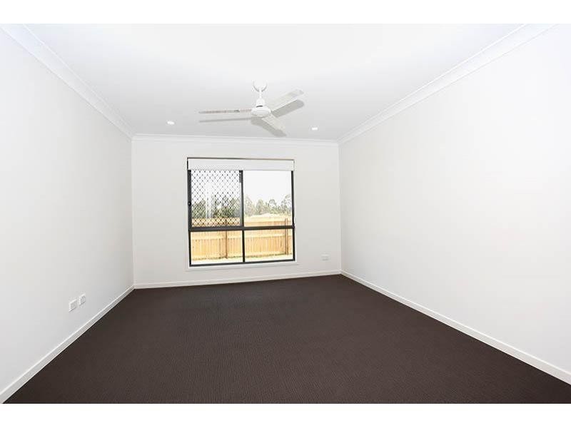 42 Greenhaven Circuit, Narangba QLD 4504