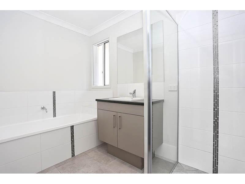 27 Cardamom Close, Griffin QLD 4503