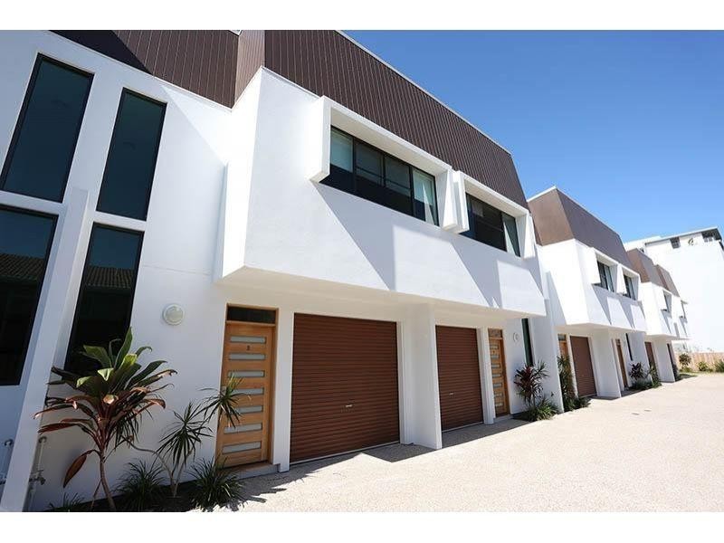 2/148 Mein Street, Scarborough QLD 4020