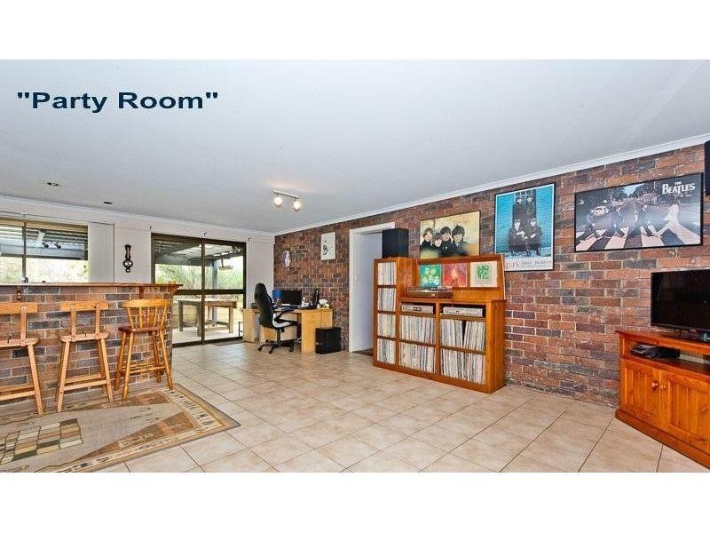 14 Kelly Street, Narangba QLD 4504