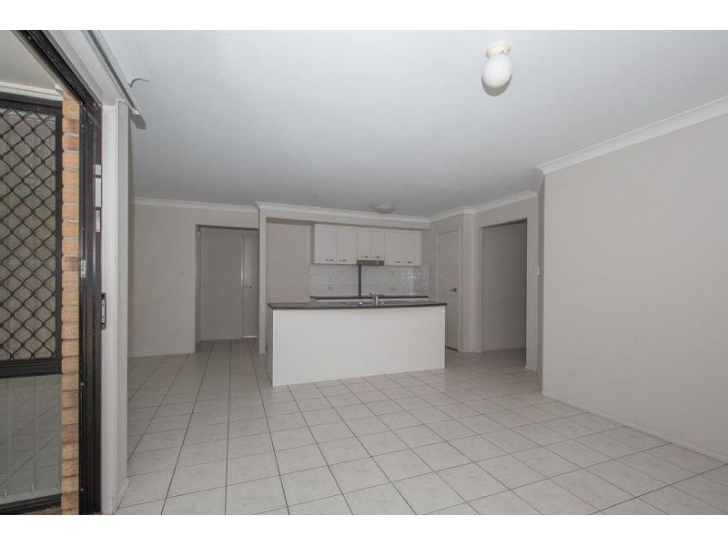 4 Whitlock Drive, Rothwell QLD 4022