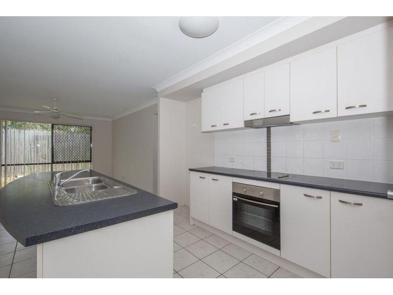 4 Whitlock Drive, Rothwell QLD 4022