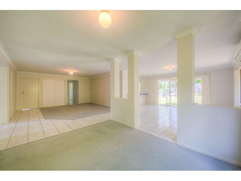 15 Pender Street, The Gap QLD 4061