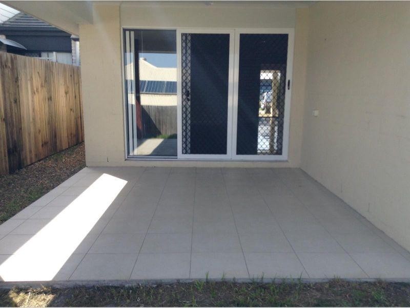 24 Hume Circuit, Warner QLD 4500