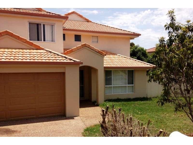 100 Christina Ryan Way, Arundel QLD 4214