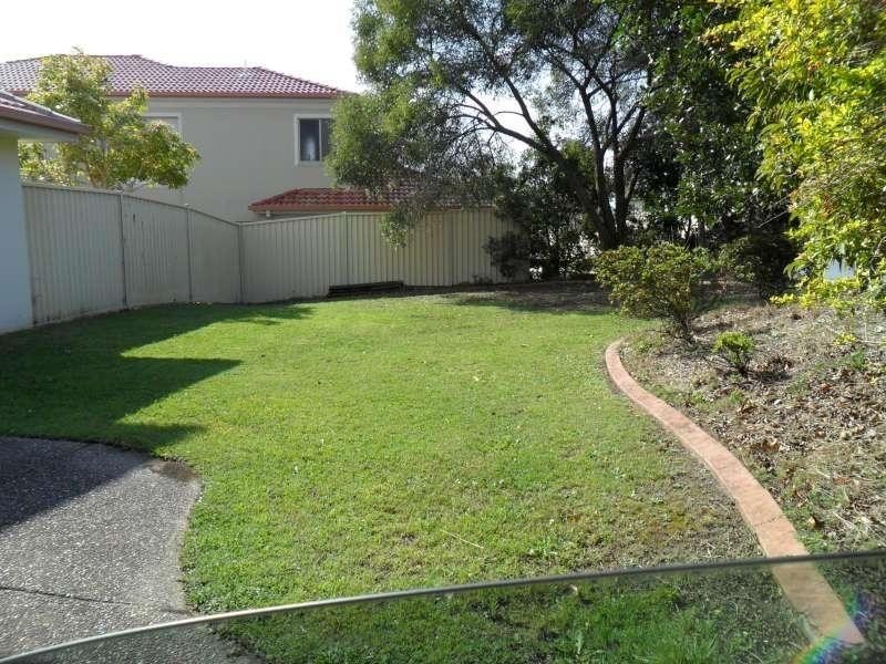 100 Christina Ryan Way, Arundel QLD 4214