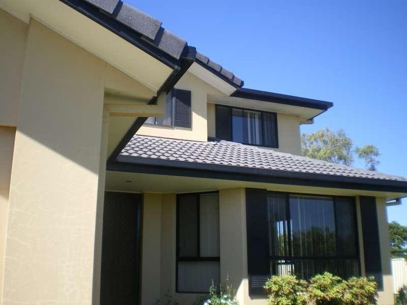 76 Ingles Circuit, Arundel QLD 4214