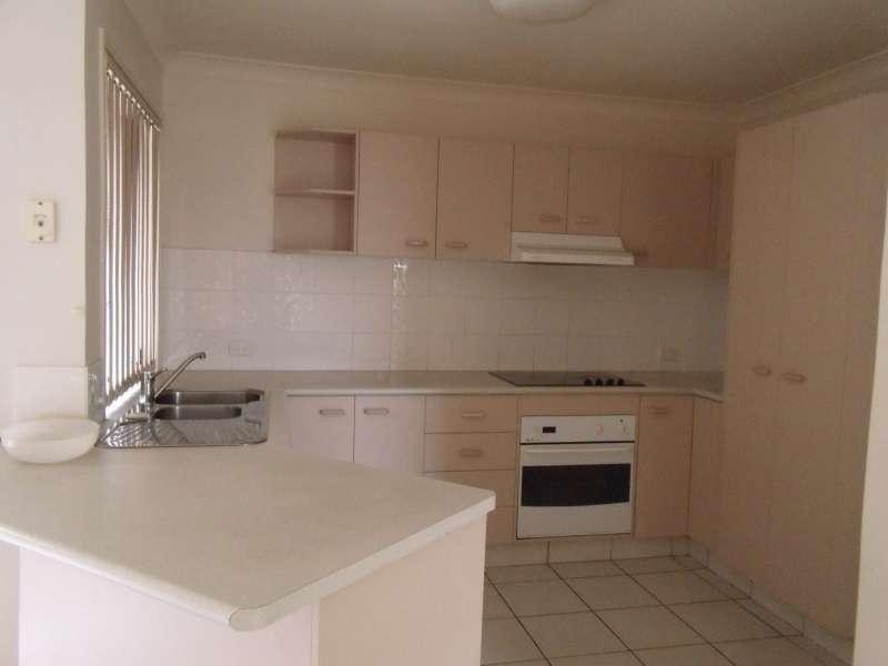 38 Marble Arch Place, Arundel QLD 4214