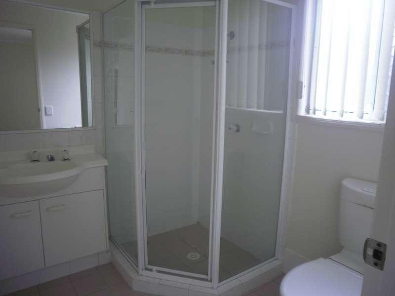 38 Marble Arch Place, Arundel QLD 4214