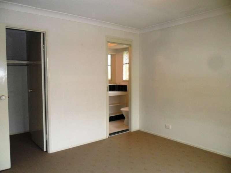 39 Lucille Ball Place, Parkwood QLD 4214