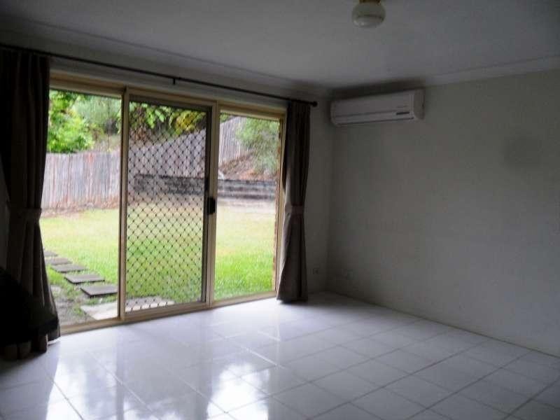 21 Marilyn Monroe Court, Parkwood QLD 4214