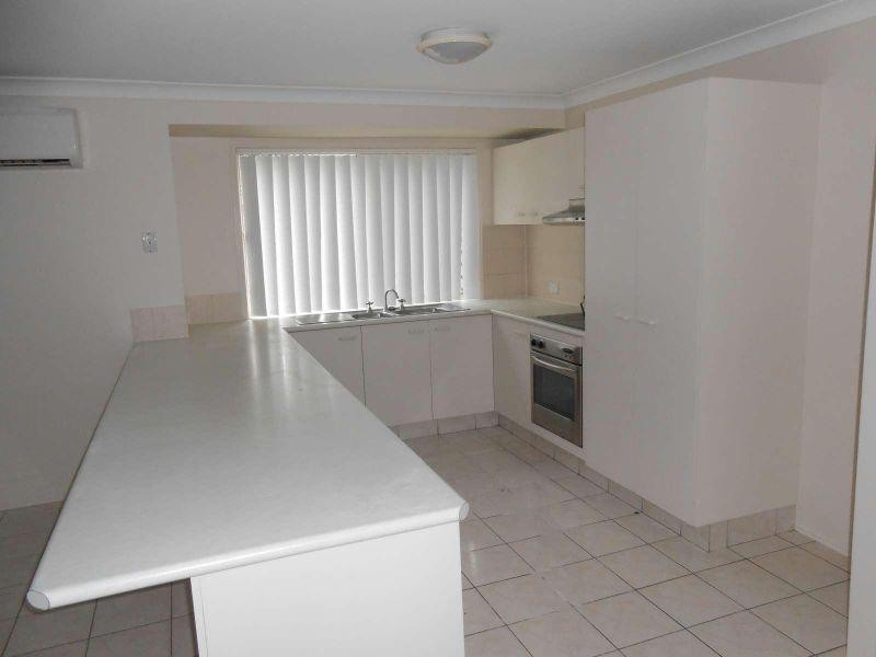 53 Ballybunion Drive, Parkwood QLD 4214