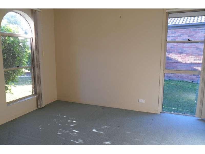 34 Meadowbank Drive, Upper Coomera QLD 4209