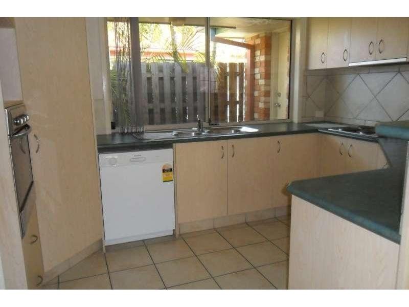 34 Meadowbank Drive, Upper Coomera QLD 4209