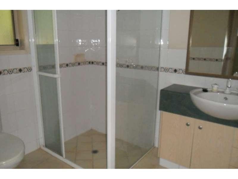 34 Meadowbank Drive, Upper Coomera QLD 4209