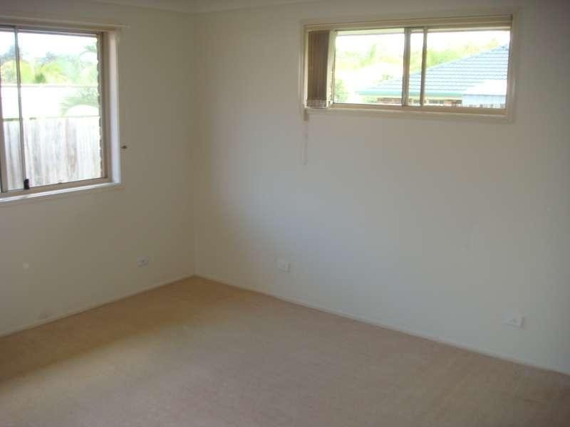 14 Fairweather Drive, Arundel QLD 4214