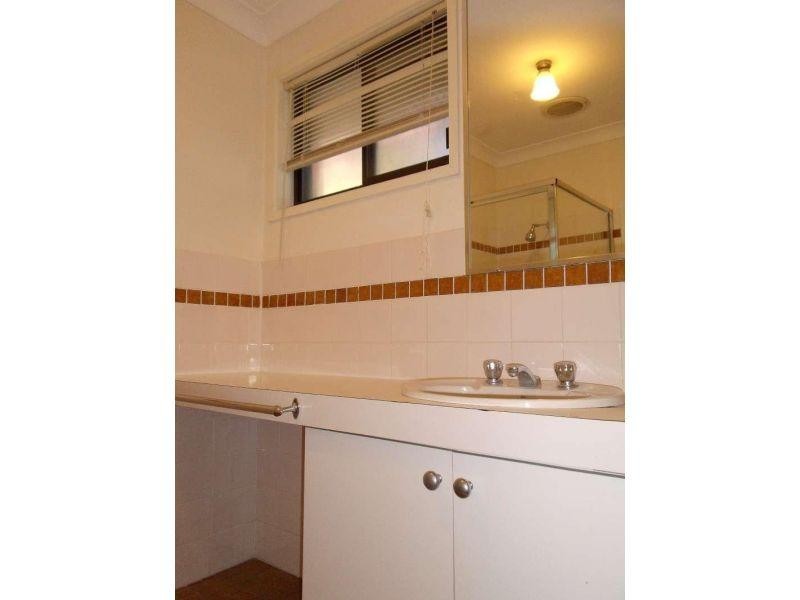 2/38 Middle Street, Labrador QLD 4215