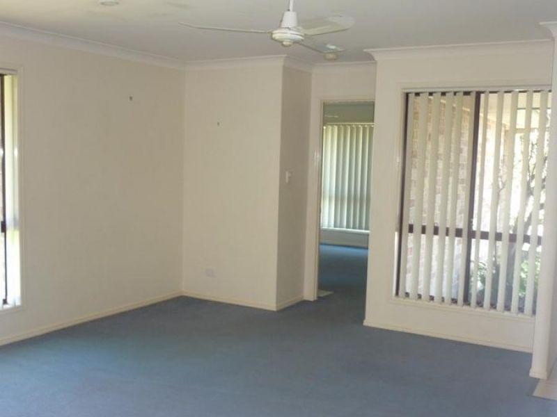 6 Curriculum Way, Upper Coomera QLD 4209