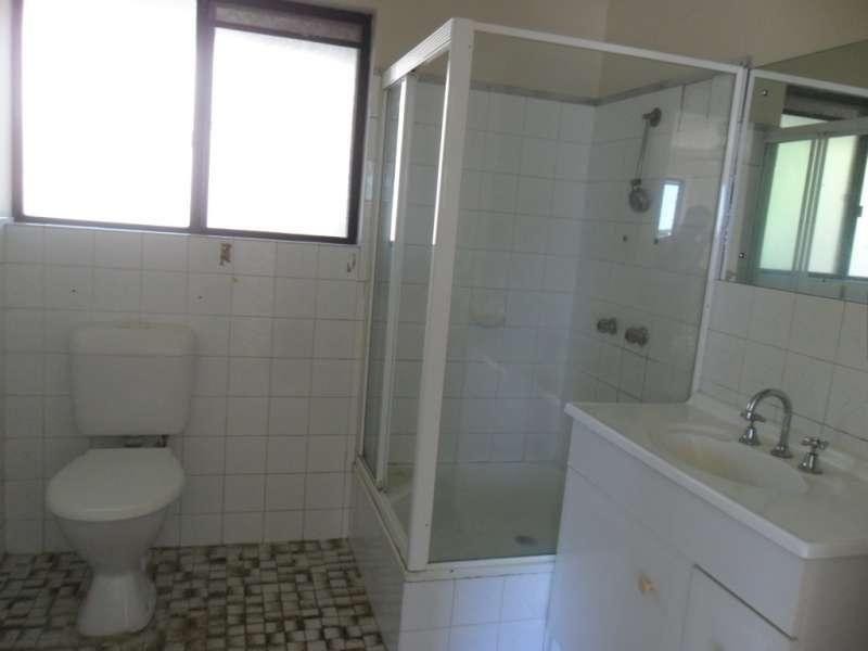 8/3 Railway Street, Southport QLD 4215