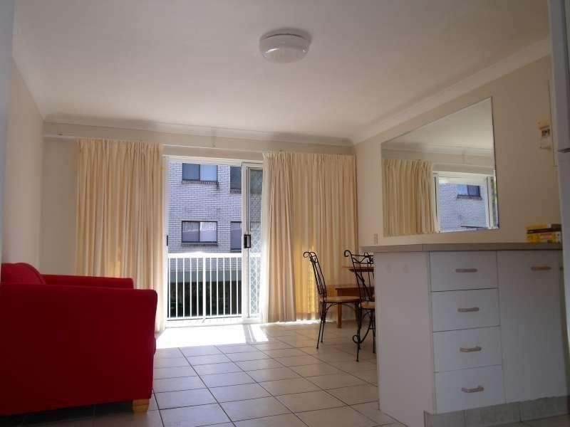 4/46 Brighton Street, Biggera Waters QLD 4216