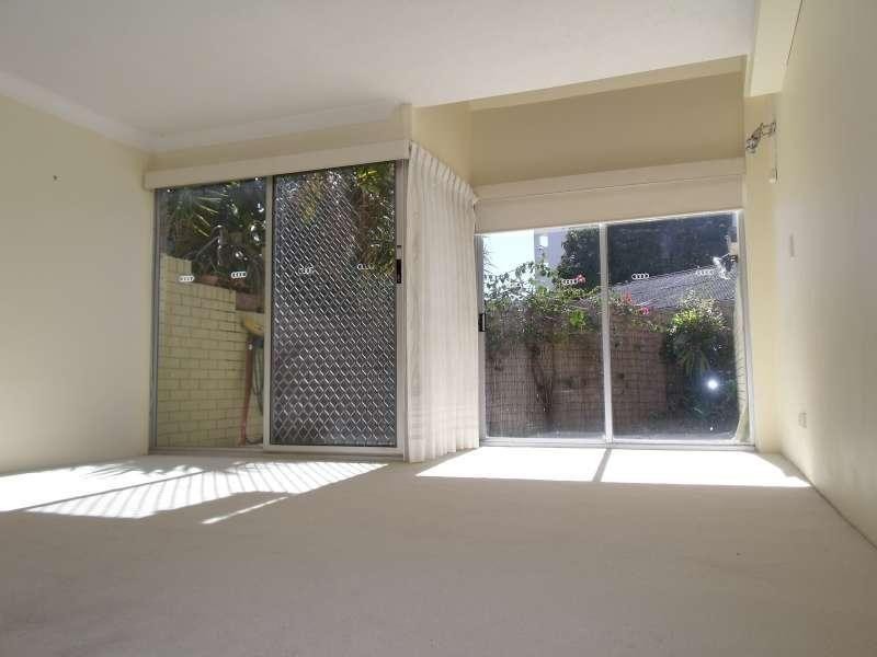 3/191 Scarborough Street, Southport QLD 4215