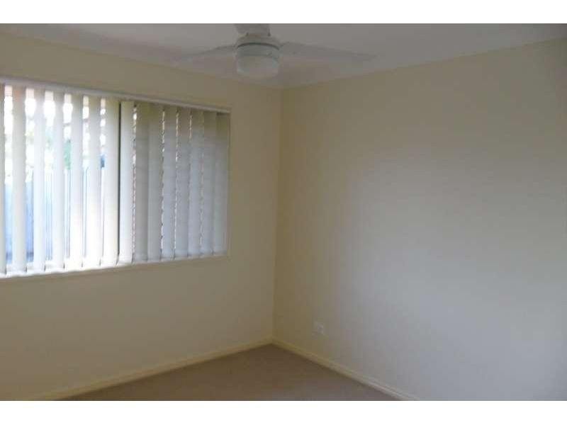 2/10 Halifax Court, Bray Park QLD 4500