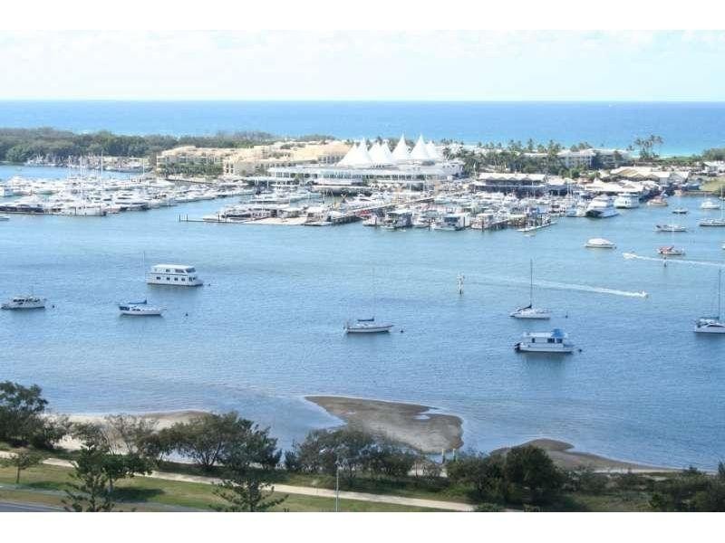 905/1 Como Crescent, Southport QLD 4215