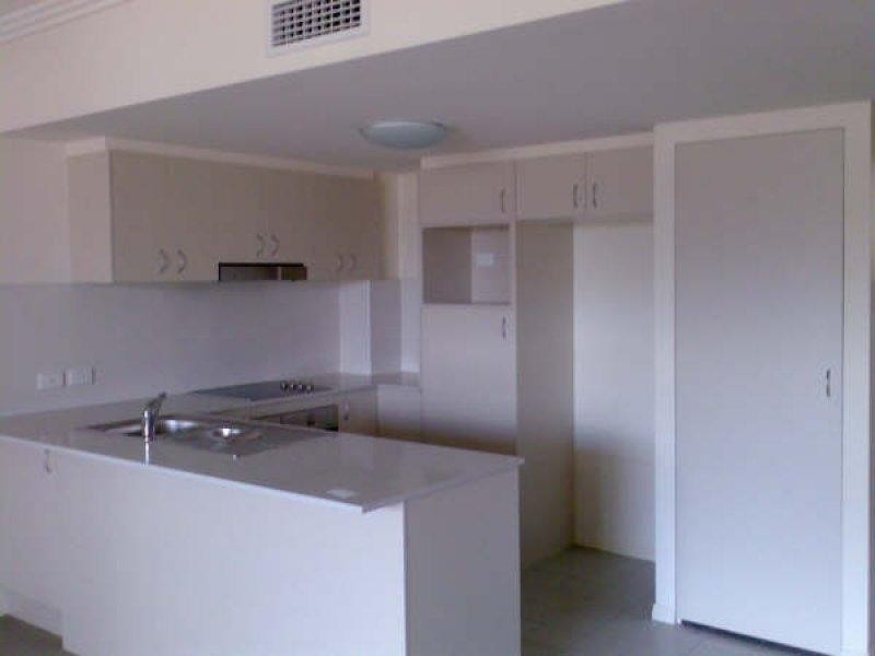 25/6-10 Rose Street, Southport QLD 4215