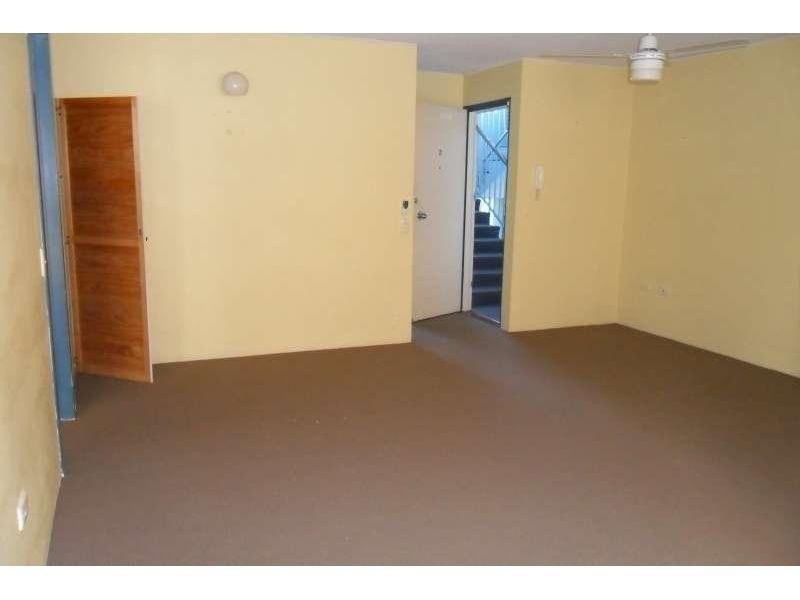 3/26 Labrador Street, Labrador QLD 4215