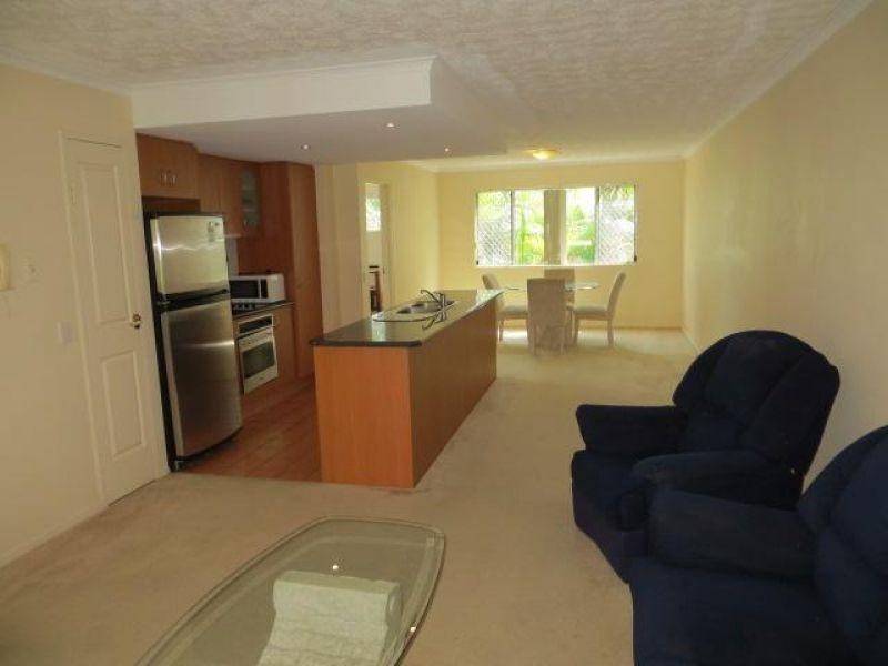 7/7-11 Johnston Street, Southport QLD 4215