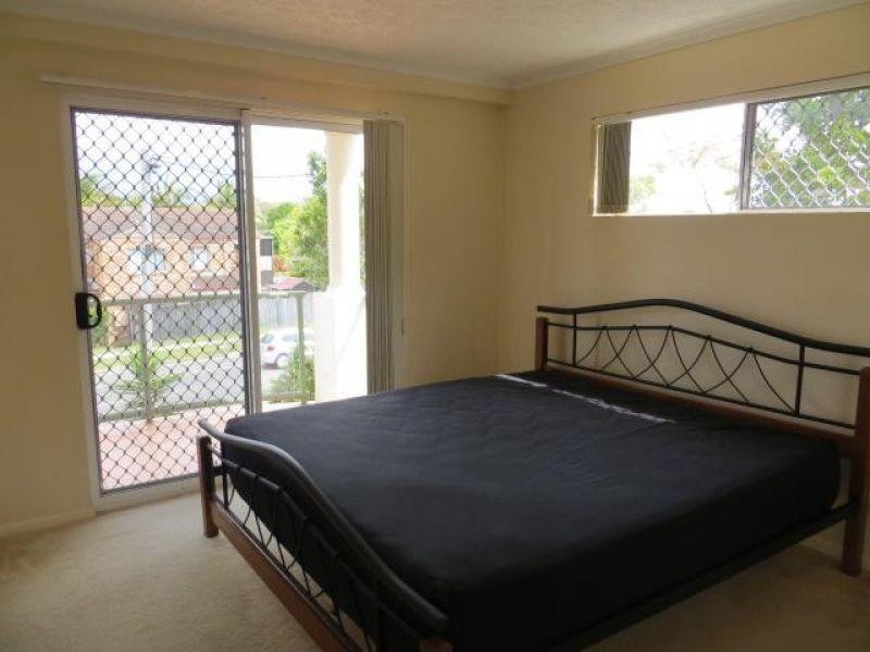 7/7-11 Johnston Street, Southport QLD 4215