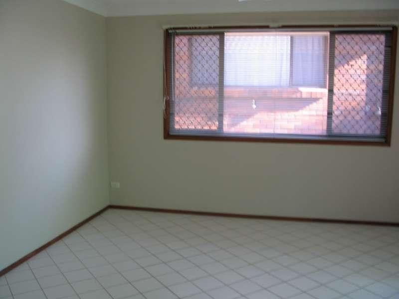 2/11 Lloyd Street, Southport QLD 4215