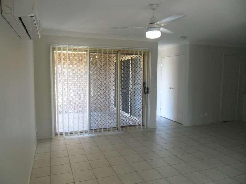 1/1 Plover Court, Warner QLD 4500