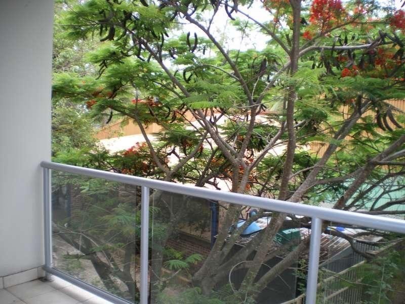 3/5 Carey Lane, Southport QLD 4215