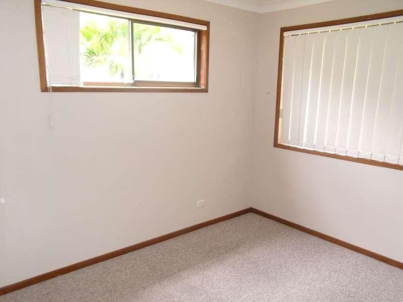 2/271 Wardoo Street, Southport QLD 4215