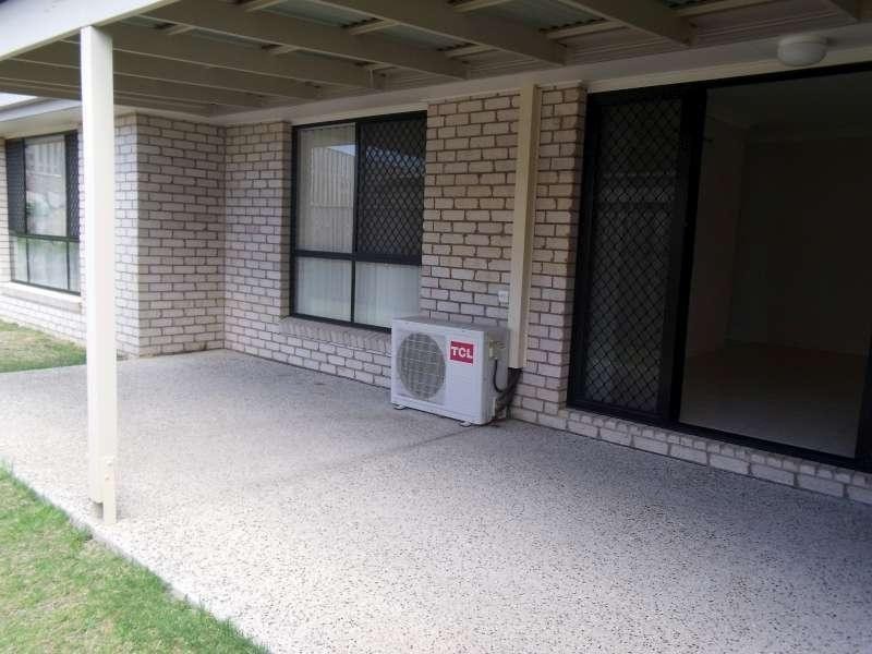 4 Gerard Street, Pacific Pines QLD 4211