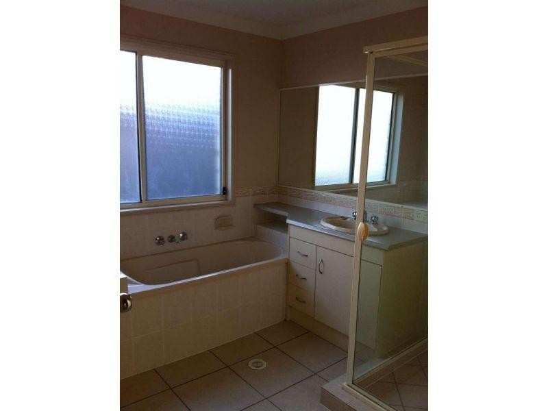 20 Kaizlee Cresent, Upper Coomera QLD 4209