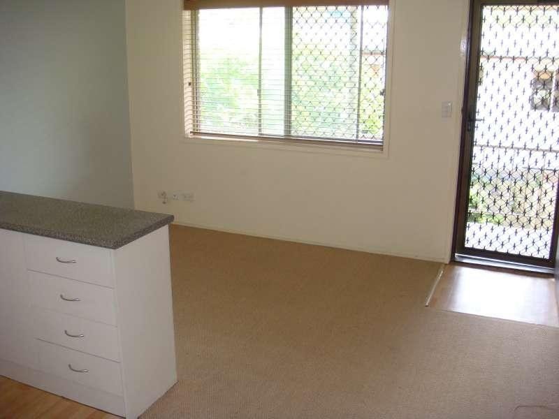 6/18 White Street, Southport QLD 4215