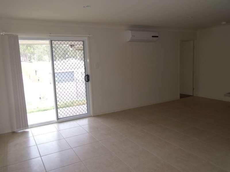 1/19 Murray Court, Upper Coomera QLD 4209