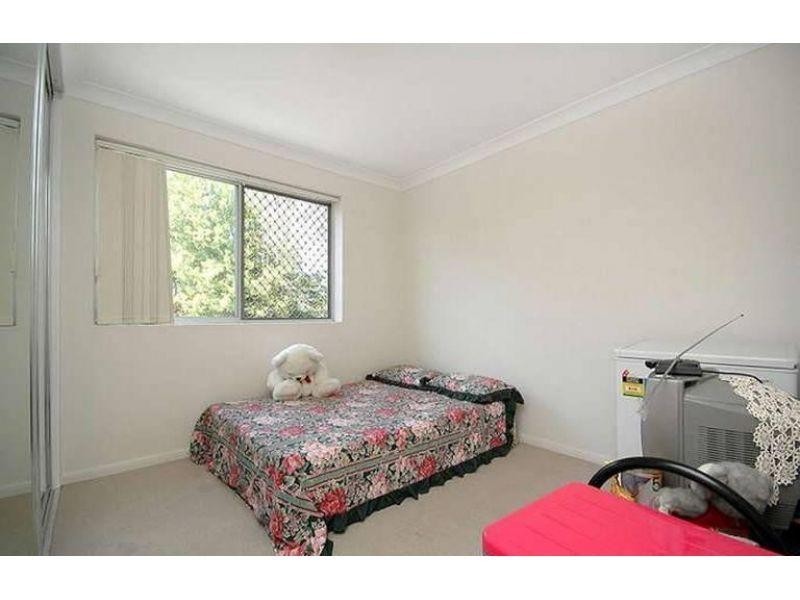 3/38 Peach Street, Greenslopes QLD 4120