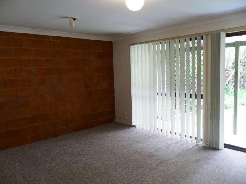 4/111 Little Usher Avenue, Labrador QLD 4215