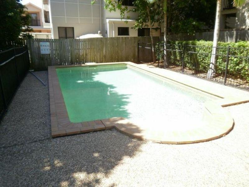 5/37 Harley Street, Labrador QLD 4215