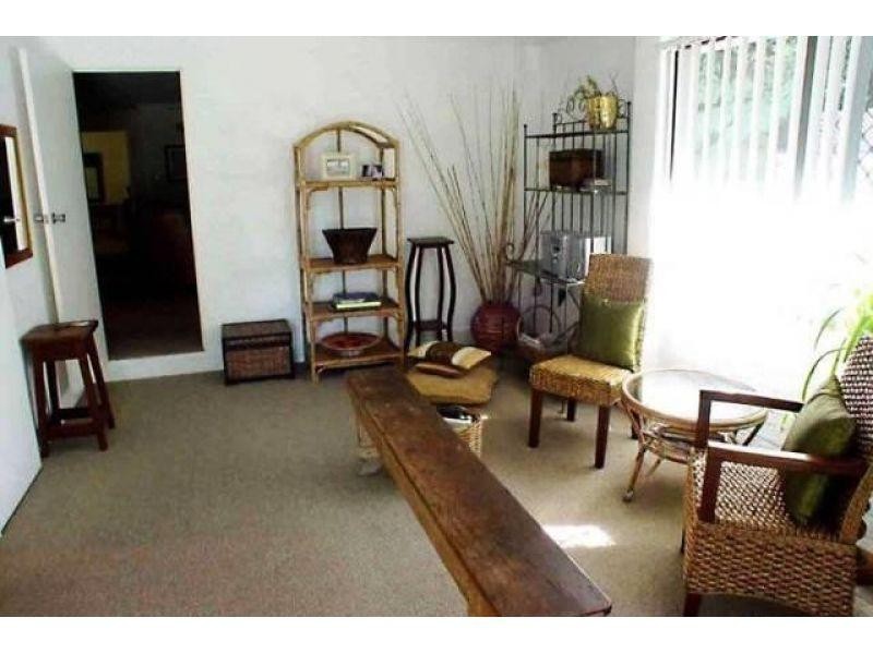 1/38 Middle Street, Labrador QLD 4215