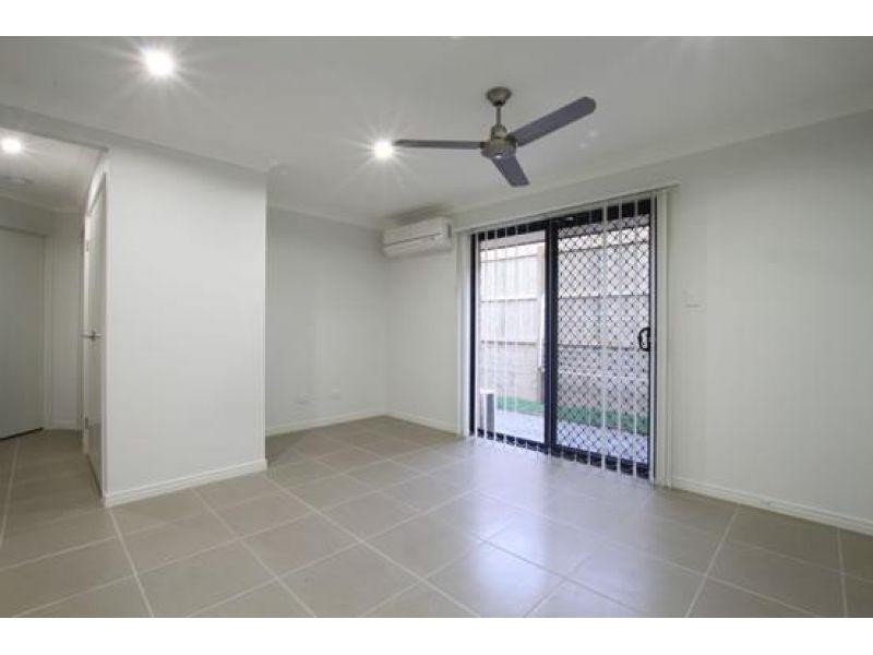2/20 Homeland Crescent, Warner QLD 4500