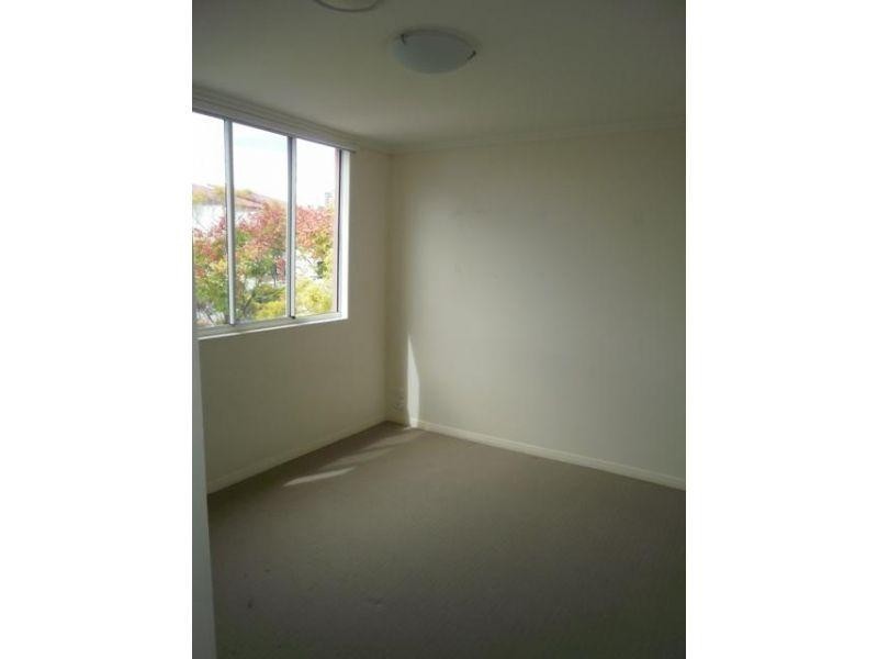 20/6-10 Rose Street, Southport QLD 4215