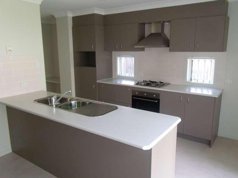 1/6 Spirula Street, Upper Coomera QLD 4209