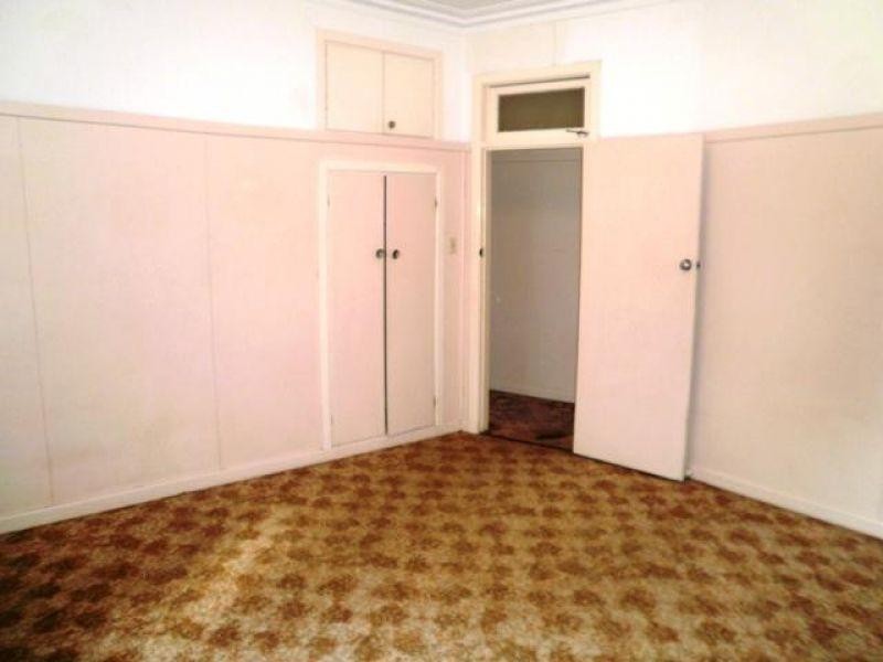 97 Johnston Street, Southport QLD 4215