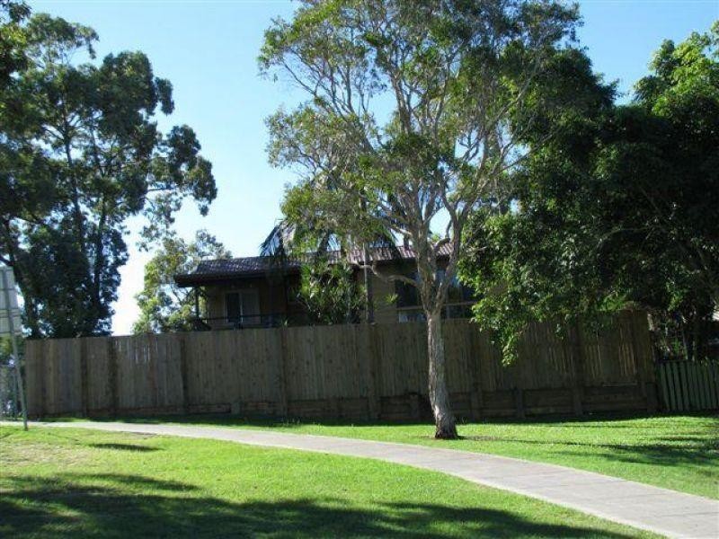 108 Bamboo Avenue, Benowa QLD 4217